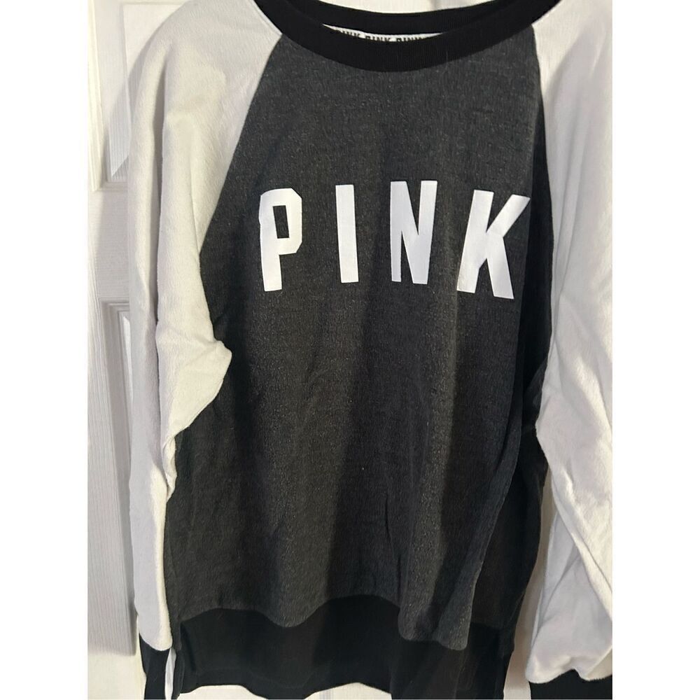 PINK Victoria's SecretWomen's Size Large Gray Sweatshirt